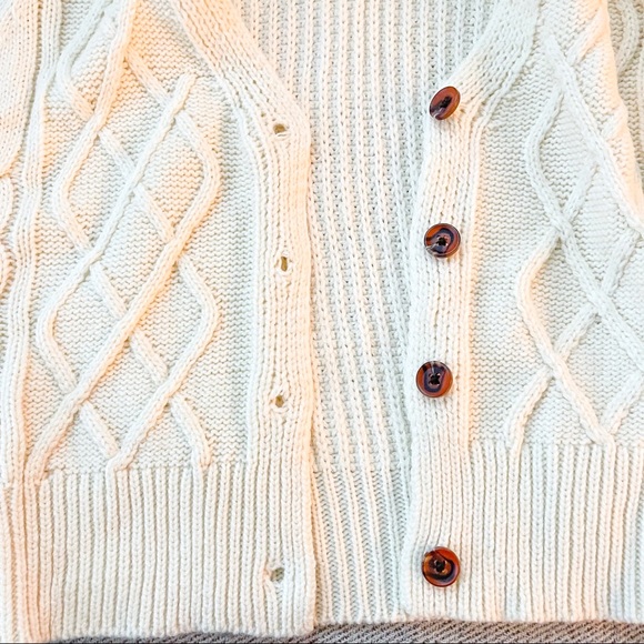 NWOT White Fawn Cream Cardigan Size M - Picture 4 of 5